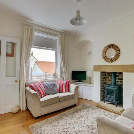 2 Bed In Oc-w069 Whitby