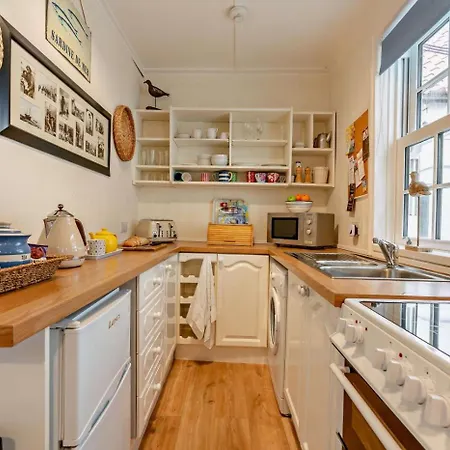 2 Bed In Oc-w069 * 휫비
